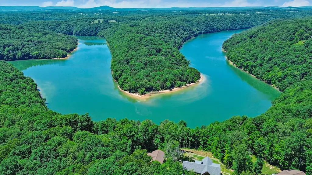 140 Rindler Ridge Byrdstown TN 38549