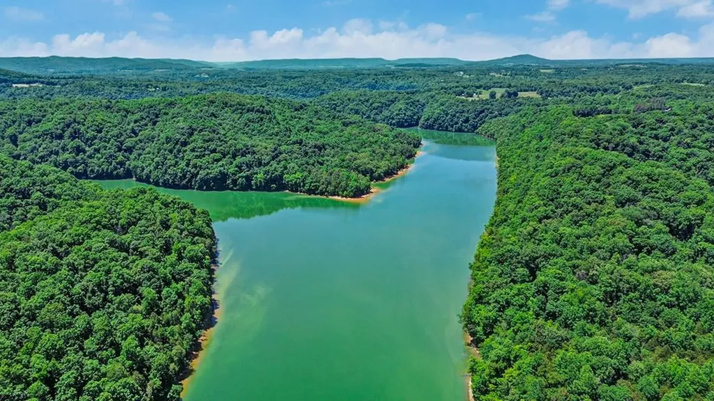 140 Rindler Ridge Byrdstown TN 38549