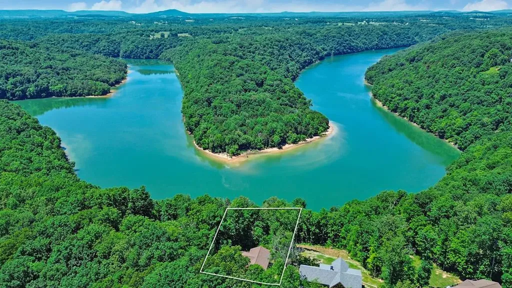 140 Rindler Ridge Byrdstown TN 38549