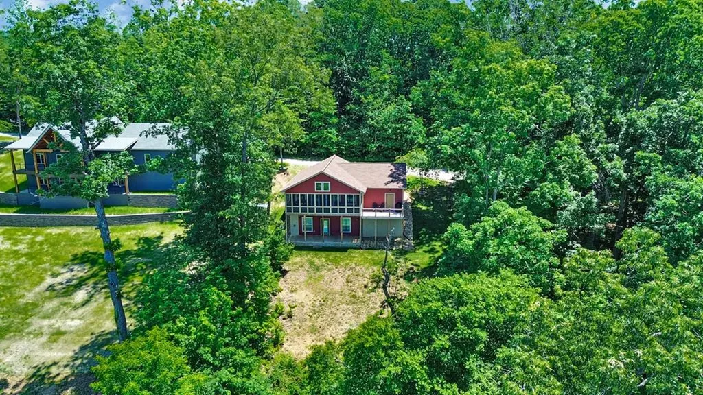 140 Rindler Ridge Byrdstown TN 38549