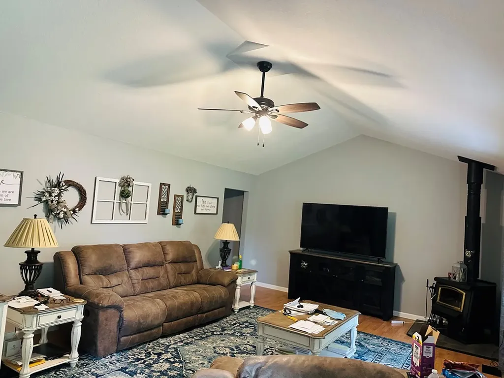 17685 Crossville Highway Monterey TN 38574