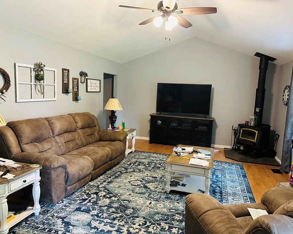 17685 Crossville Highway Monterey TN 38574