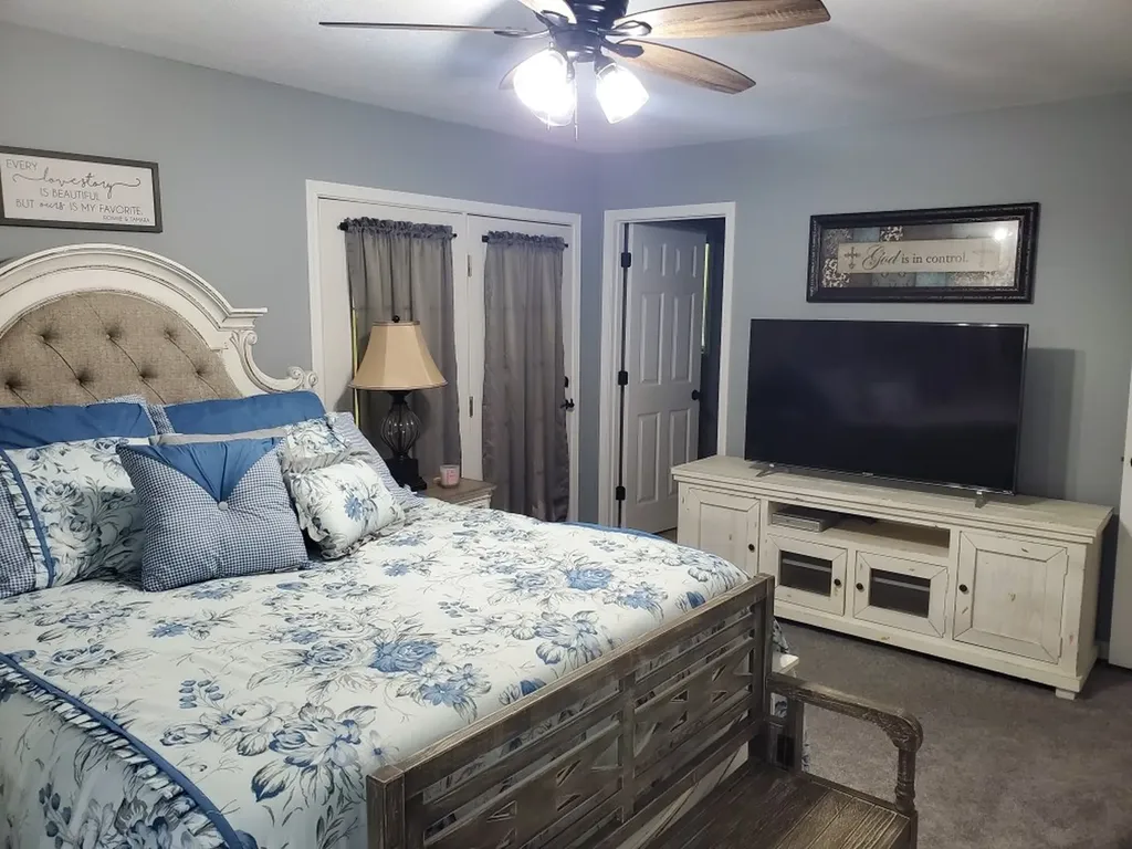 17685 Crossville Highway Monterey TN 38574