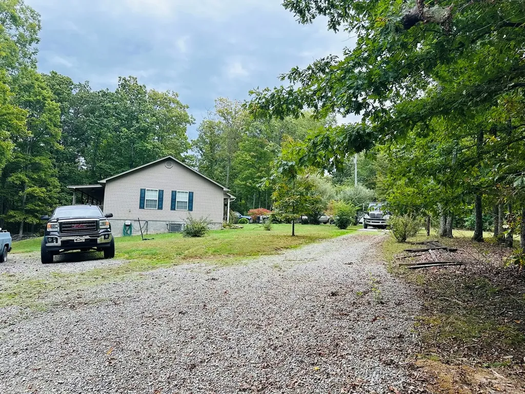 17685 Crossville Highway Monterey TN 38574