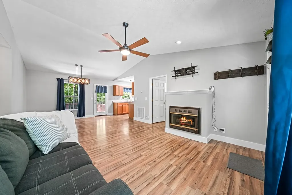 2412 Arrow Trail Monterey TN 38574