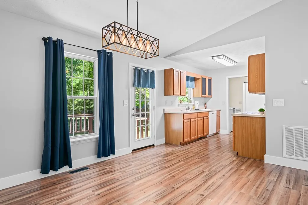 2412 Arrow Trail Monterey TN 38574