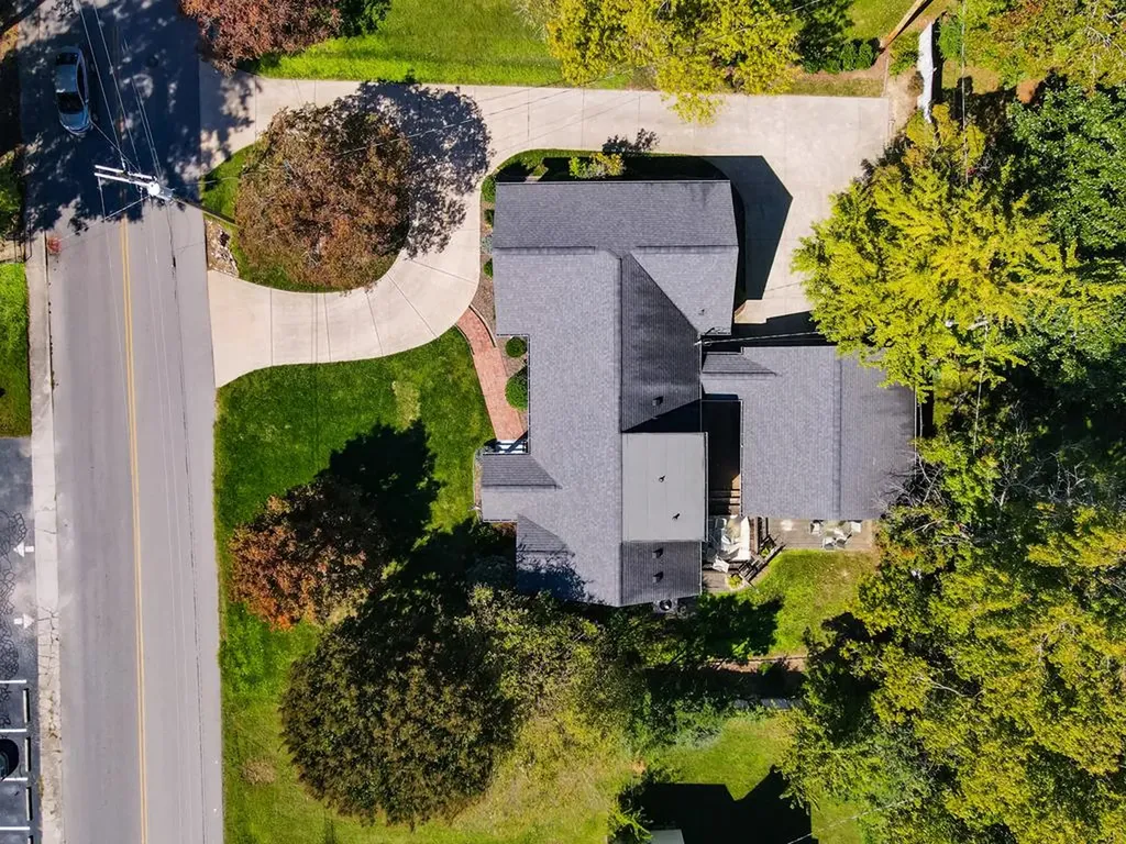 310 E 7th Street Cookeville TN 38501