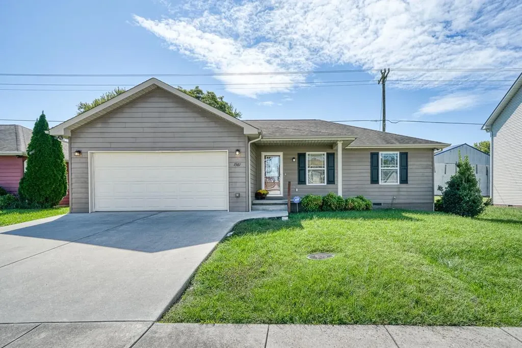 1581 Wingfoot Court Cookeville TN 38506-1002