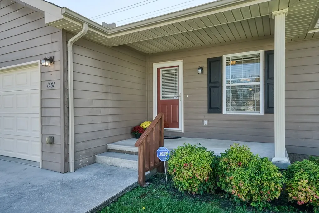 1581 Wingfoot Court Cookeville TN 38506-1002