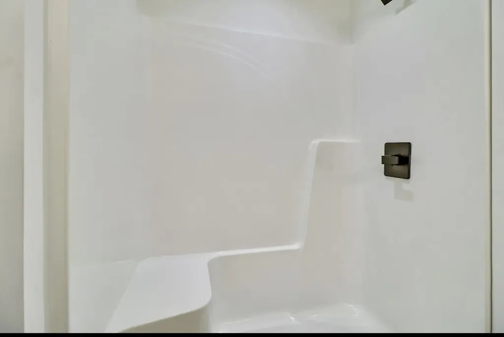 1255 Franklin Loop Clarkrange TN 38553