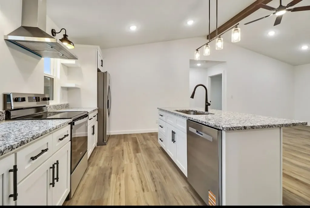 1255 Franklin Loop Clarkrange TN 38553