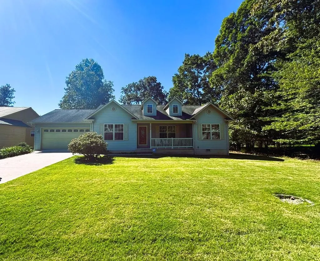 1020 Iroquios Lane Crossville TN 38572