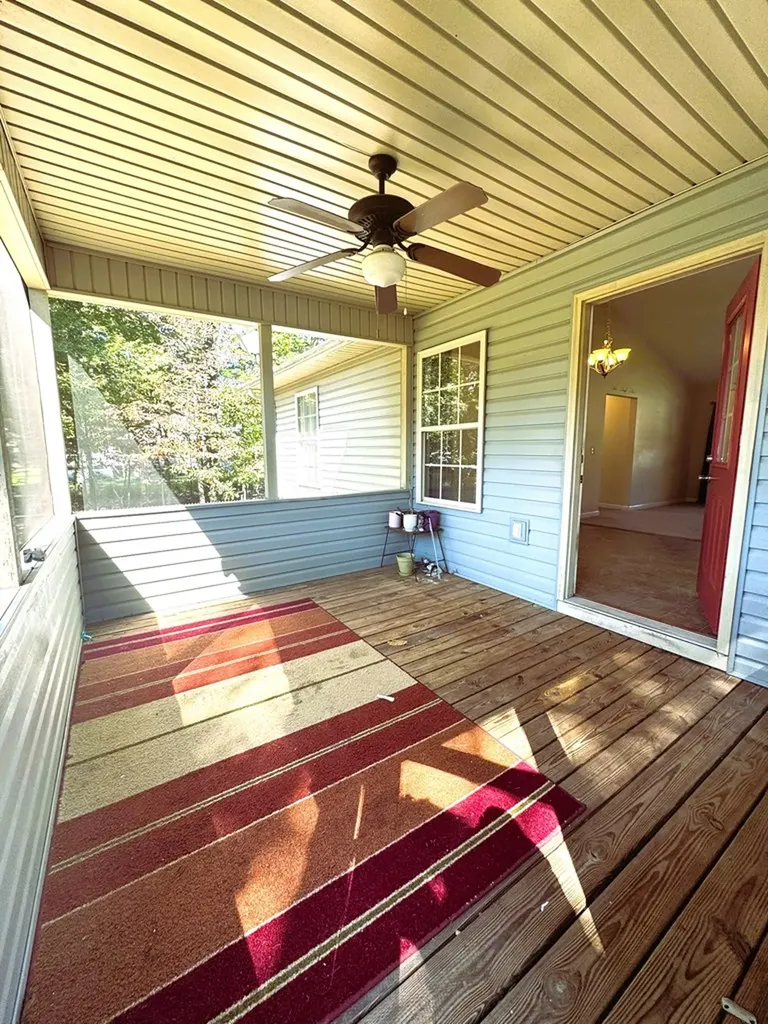 1020 Iroquios Lane Crossville TN 38572