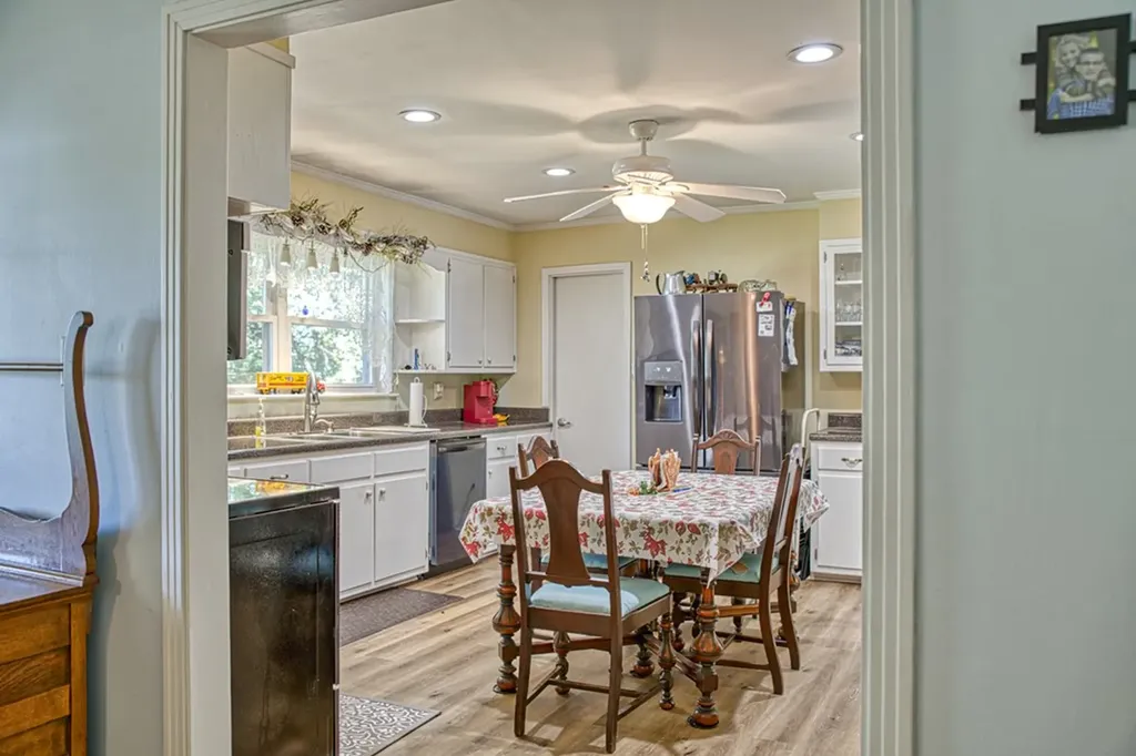 1081 Cynthia Street Cookeville TN 38506