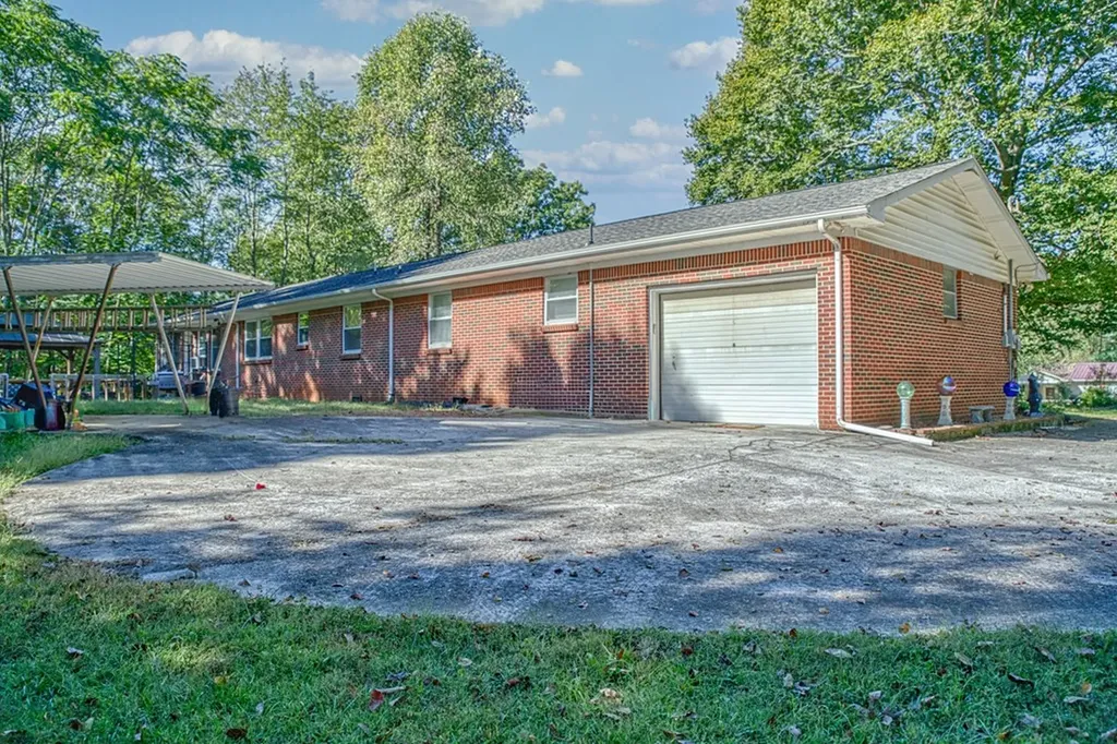 1081 Cynthia Street Cookeville TN 38506