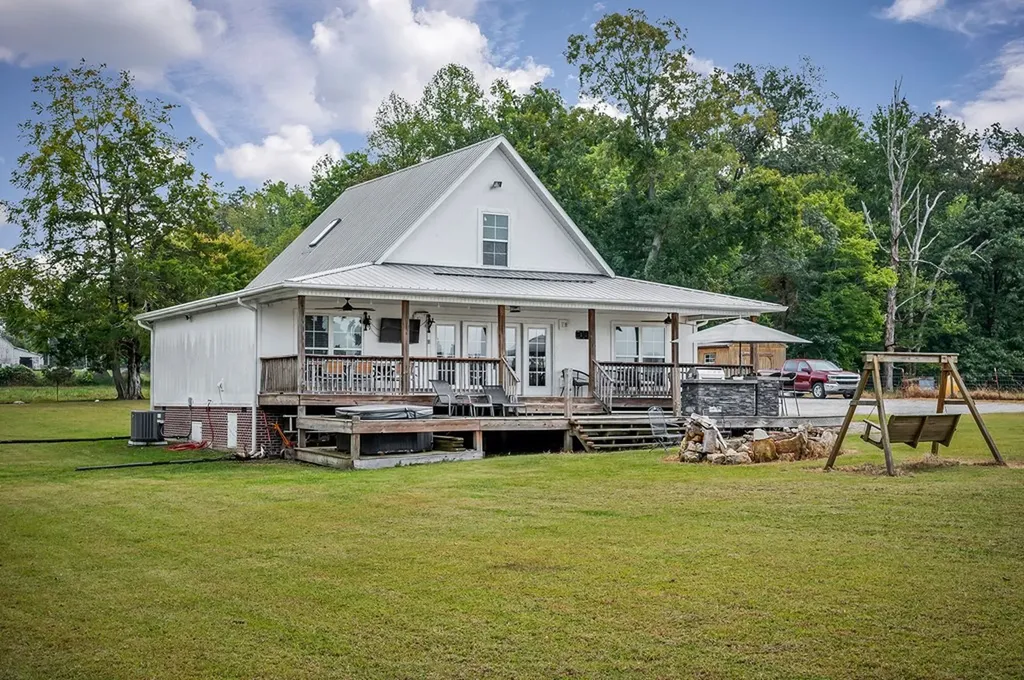 8495 Baxter Road Baxter TN 38544