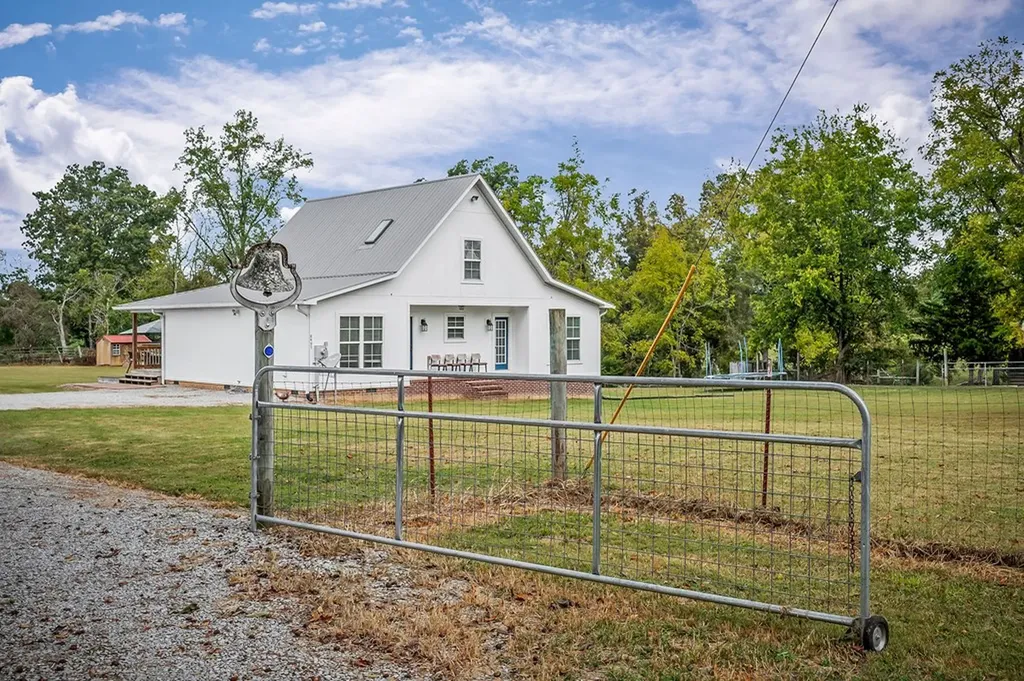 8495 Baxter Road Baxter TN 38544