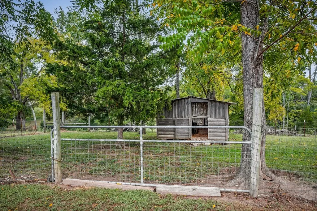 8495 Baxter Road Baxter TN 38544