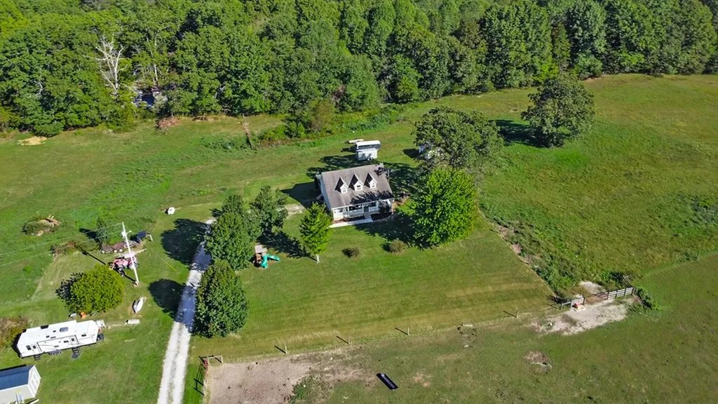 993 Model Farm Road Jamestown TN 38556