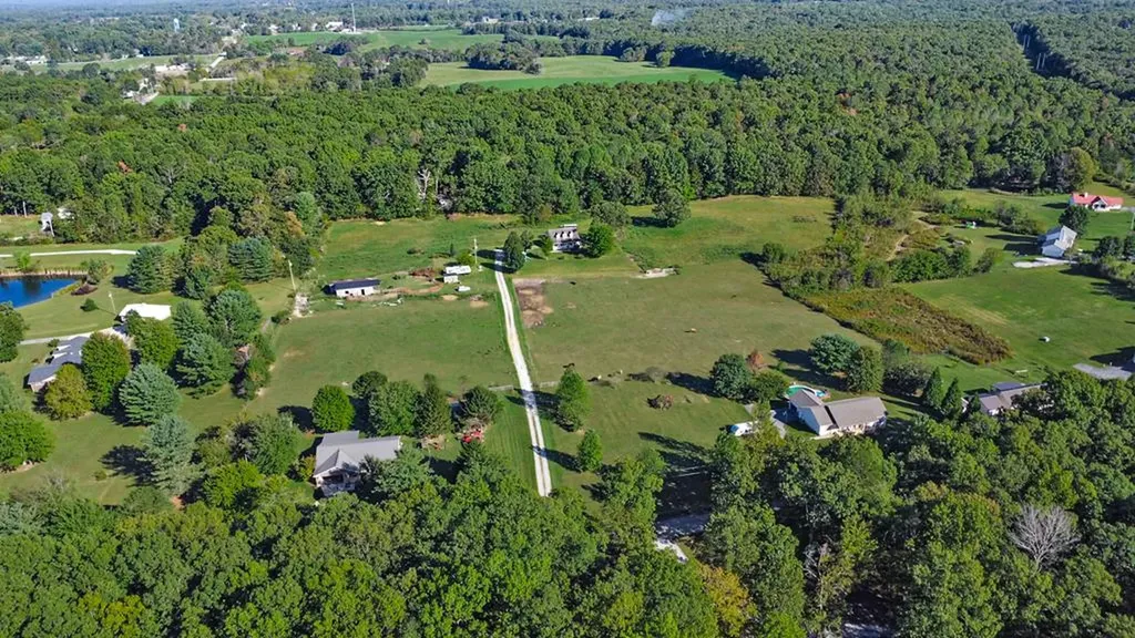 993 Model Farm Road Jamestown TN 38556