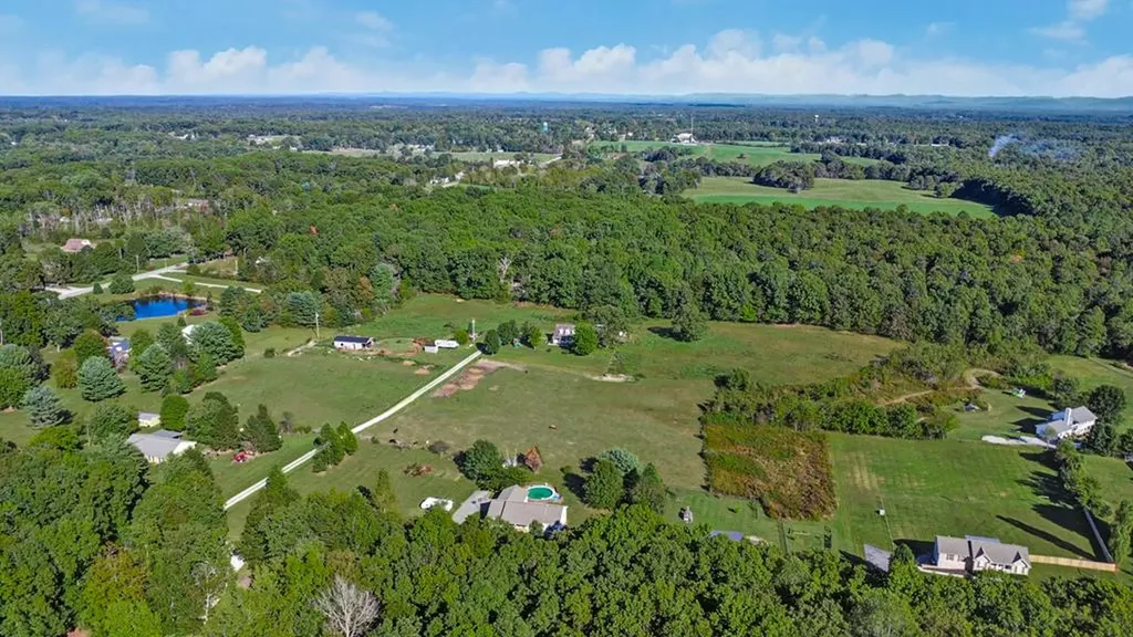 993 Model Farm Road Jamestown TN 38556