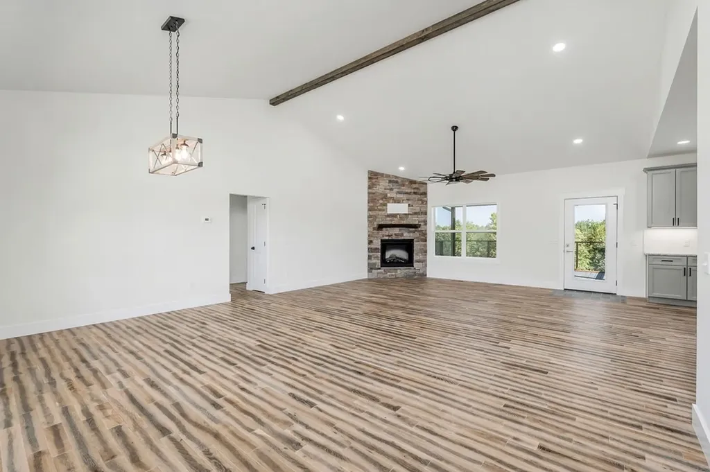 9345 Fox Hill Road Baxter TN 38544