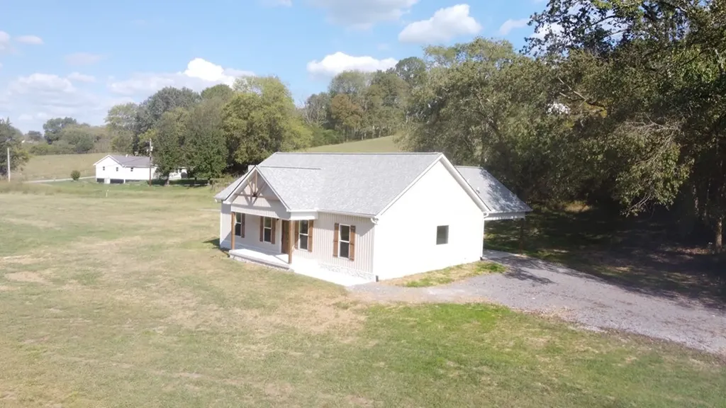 7 Blair Brothers Lane Carthage TN 37030