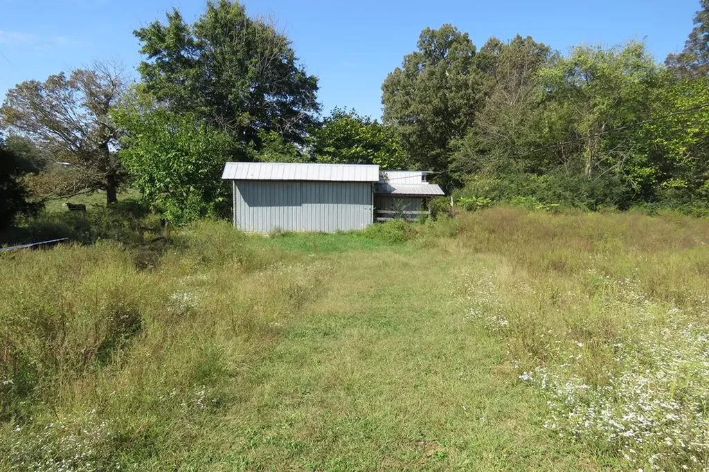 753 John Mccoin Road Sparta TN 38583