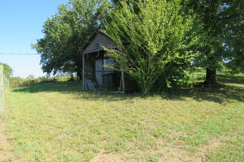 753 John Mccoin Road Sparta TN 38583