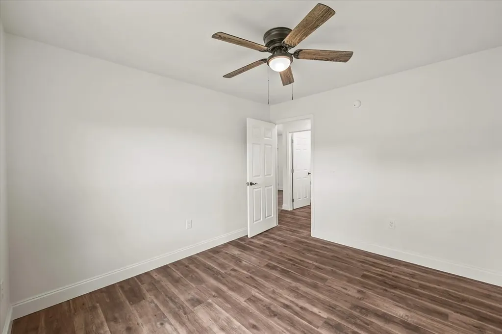 112 Conley Drive Pall Mall TN 38577