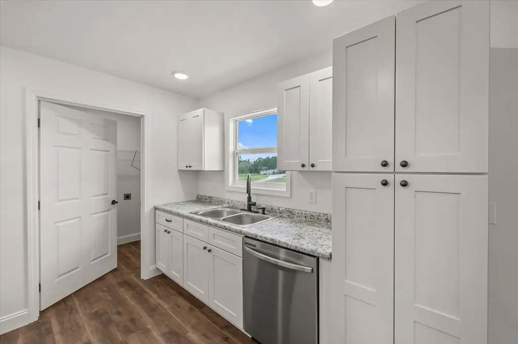 112 Conley Drive Pall Mall TN 38577