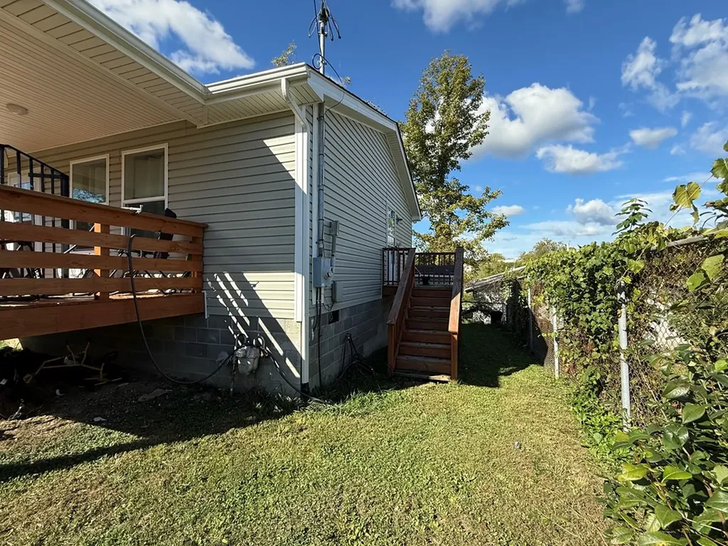 7913 Morgan County Highway Sunbright TN 37872