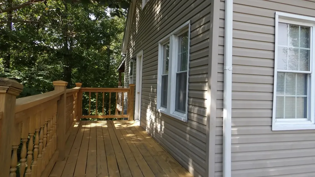 4179 Old Livingston Highway Celina TN 38551