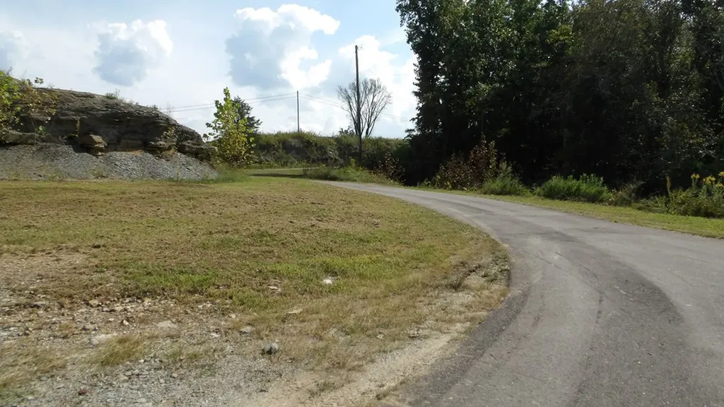 4179 Old Livingston Highway Celina TN 38551