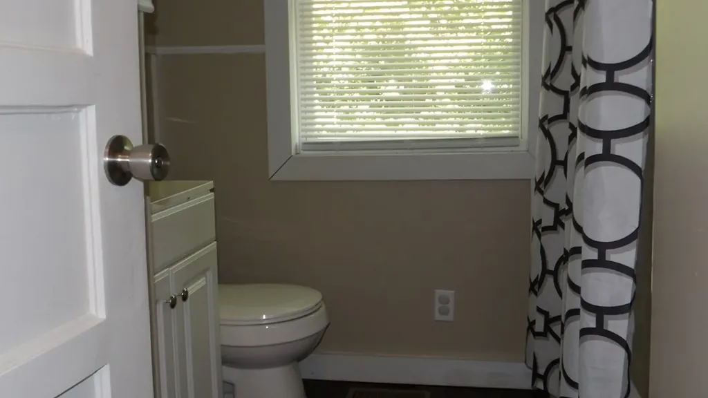 4179 Old Livingston Highway Celina TN 38551