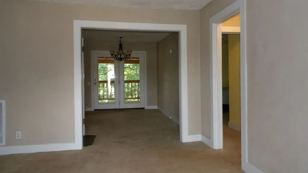 4179 Old Livingston Highway Celina TN 38551