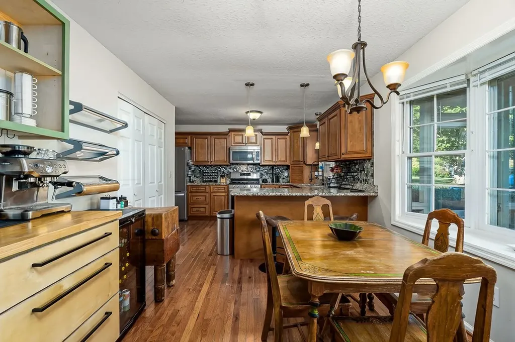 715 West Oak Drive Cookeville TN 38501