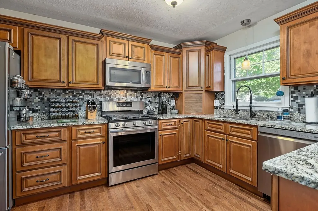 715 West Oak Drive Cookeville TN 38501