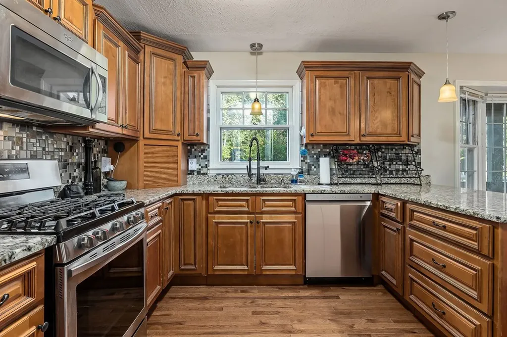 715 West Oak Drive Cookeville TN 38501