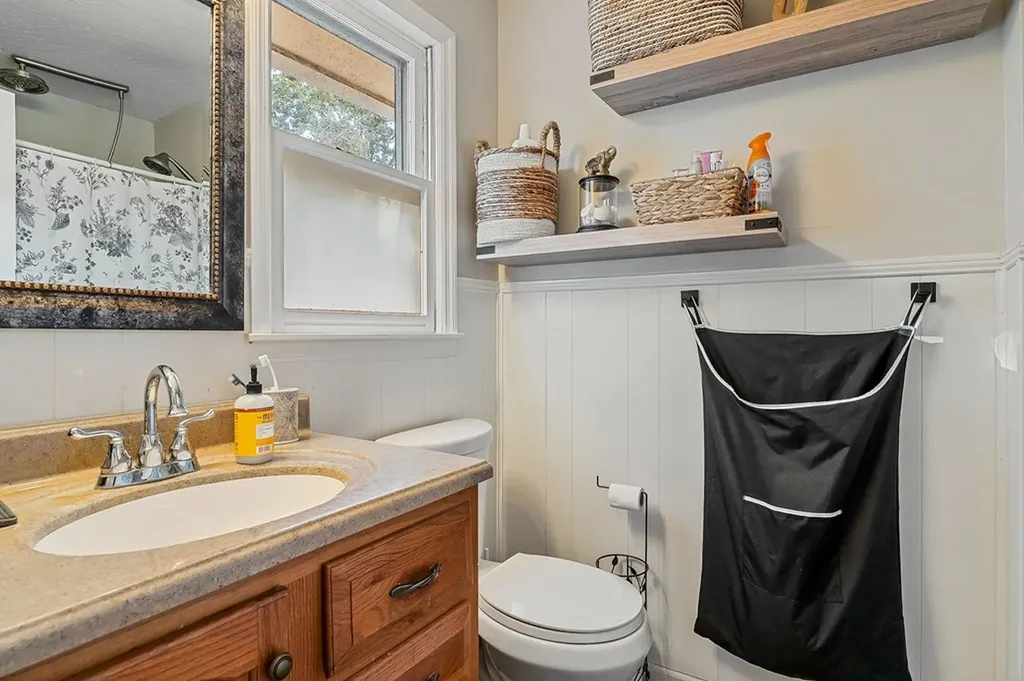 715 West Oak Drive Cookeville TN 38501