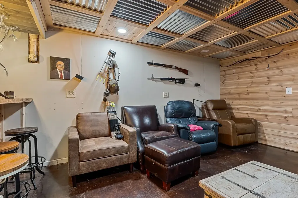 715 West Oak Drive Cookeville TN 38501