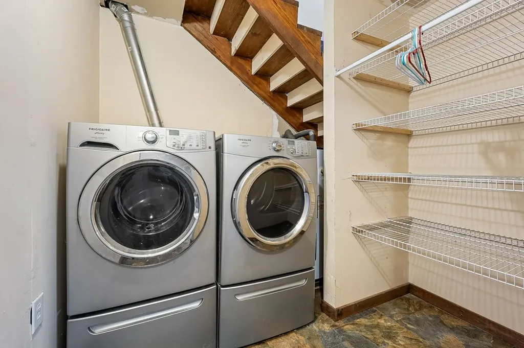 2530 Pollard Road Walling TN 38587