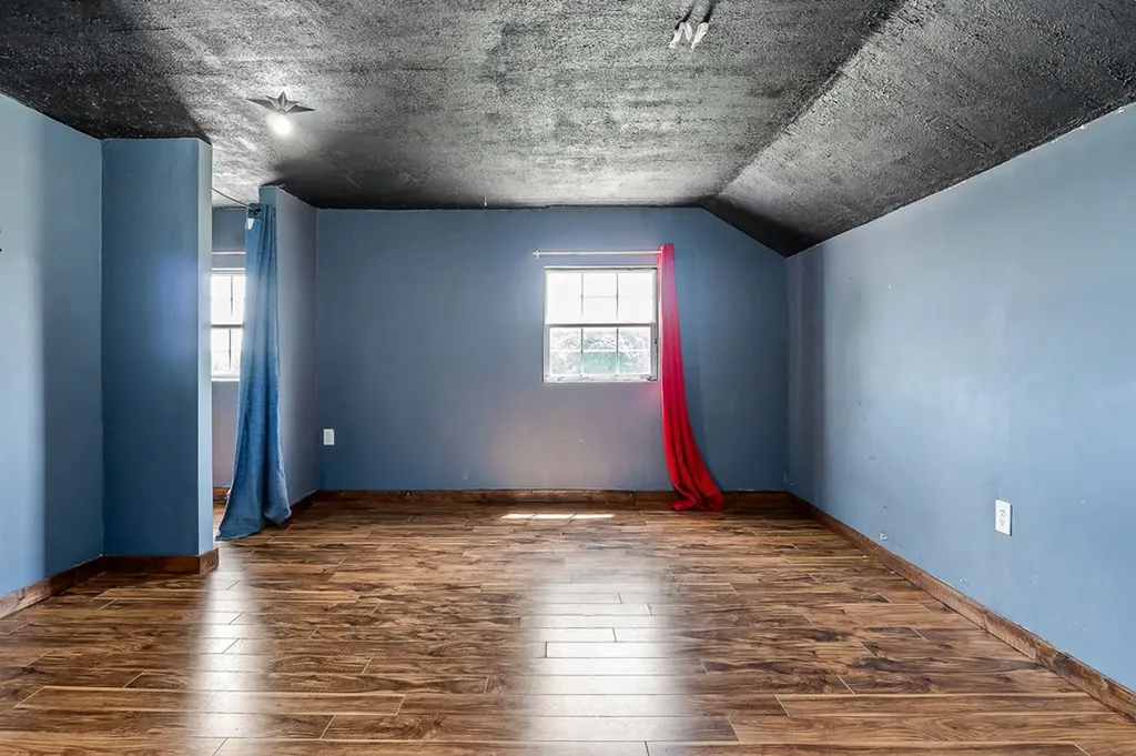 2530 Pollard Road Walling TN 38587