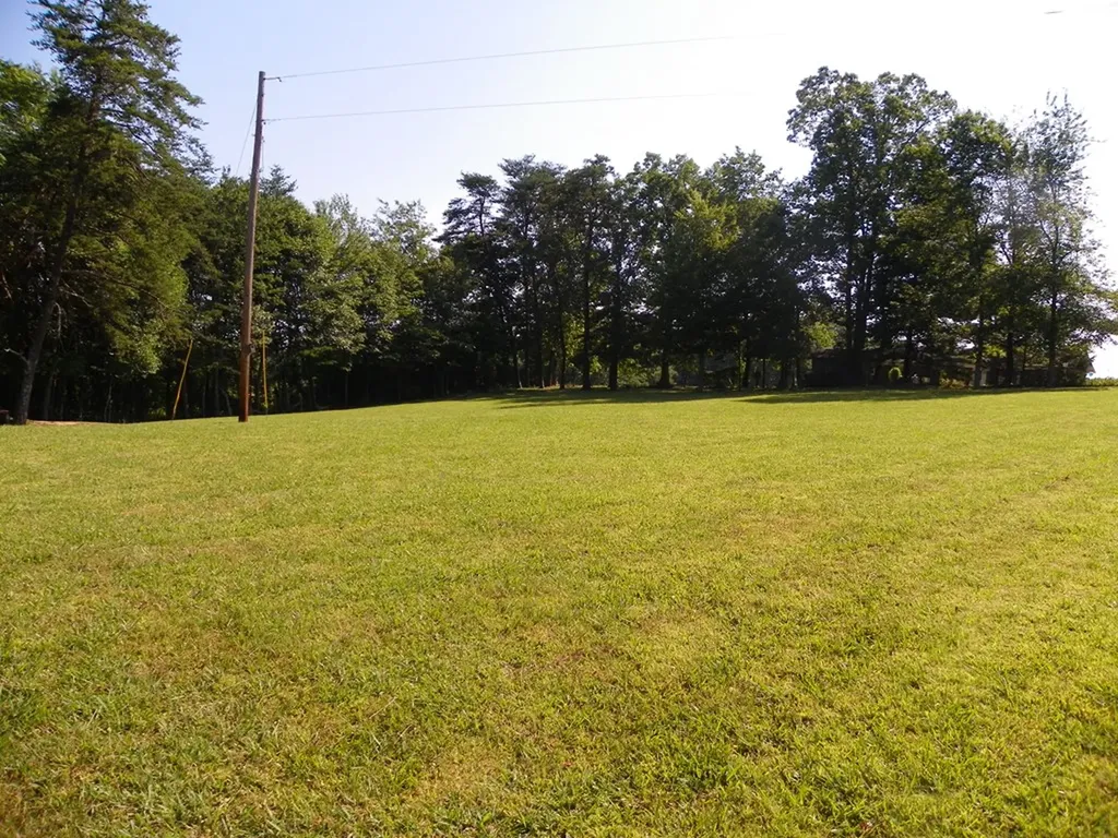 1.5 Ac Turkey Scratch Road Spencer TN 38585