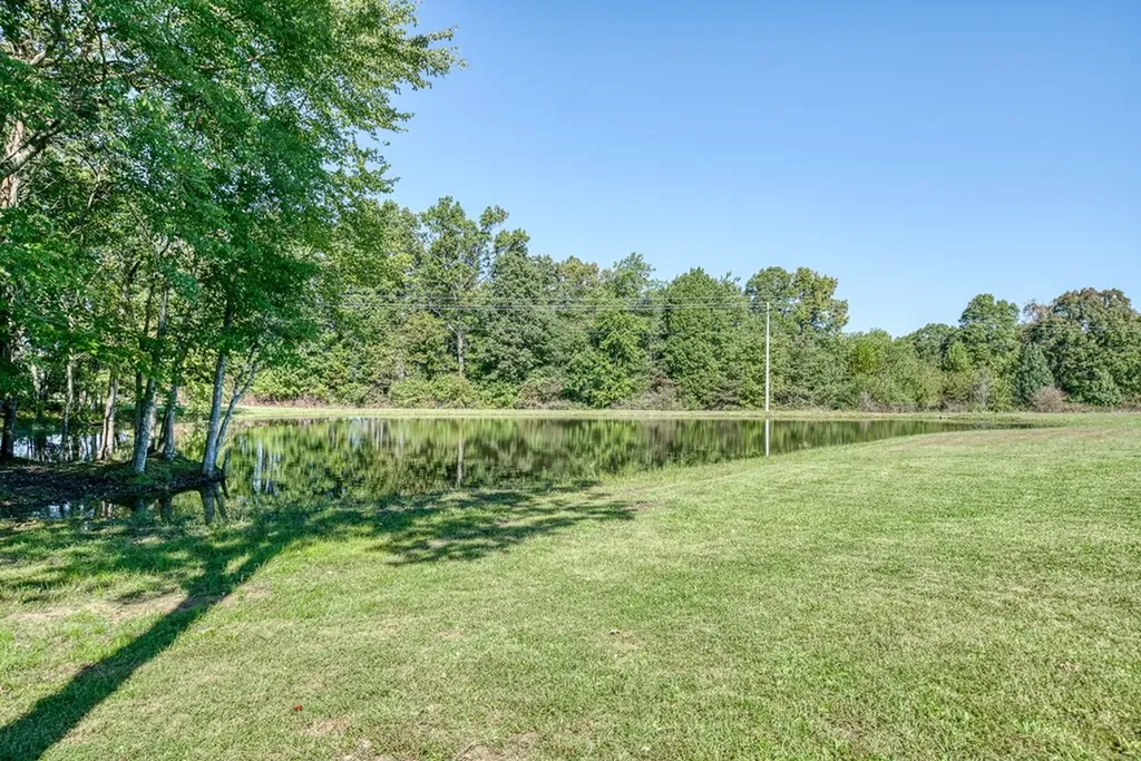 804 Linder Loop Crossville TN 38571