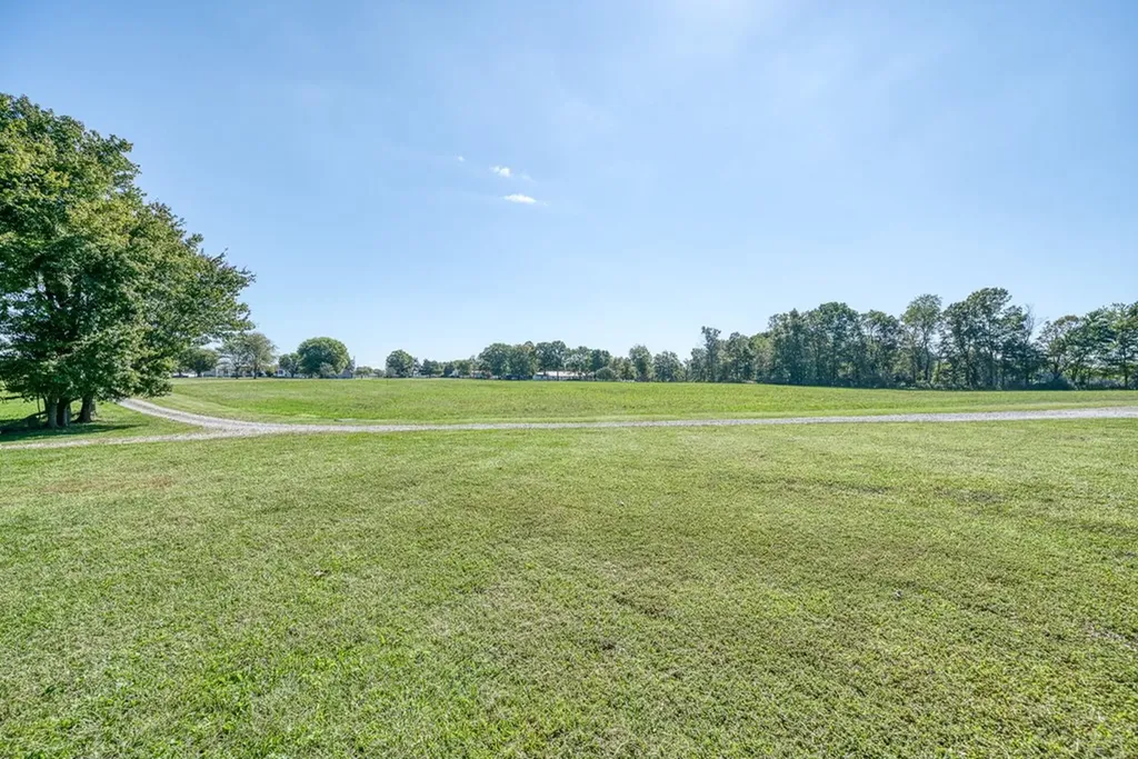 804 Linder Loop Crossville TN 38571