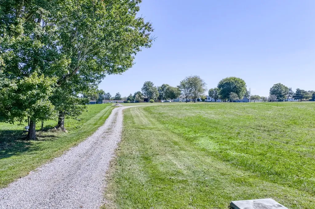 804 Linder Loop Crossville TN 38571