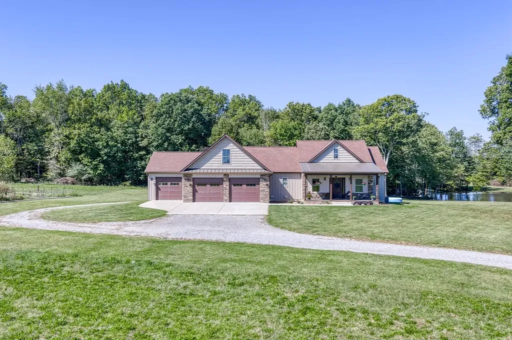 804 Linder Loop Crossville TN 38571