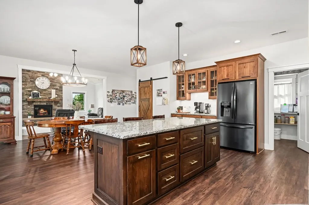 804 Linder Loop Crossville TN 38571