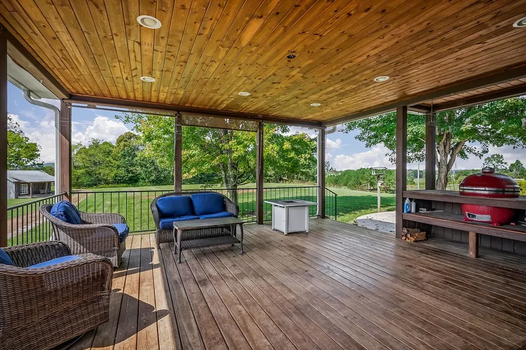 368 Bennett Road Sparta TN 38583